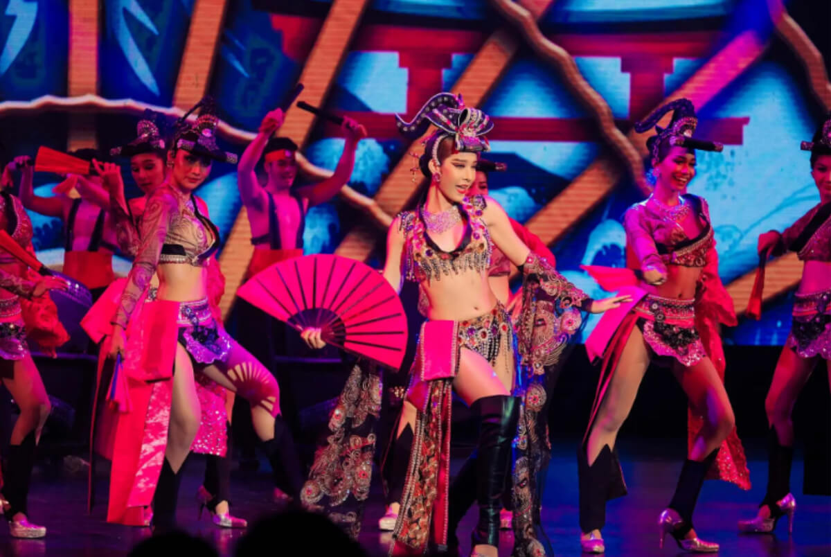 SW011 ภูเก็ตไซม่อนคาบาเร่ตโชว์ Phuket Simon Cabaret - Image 4