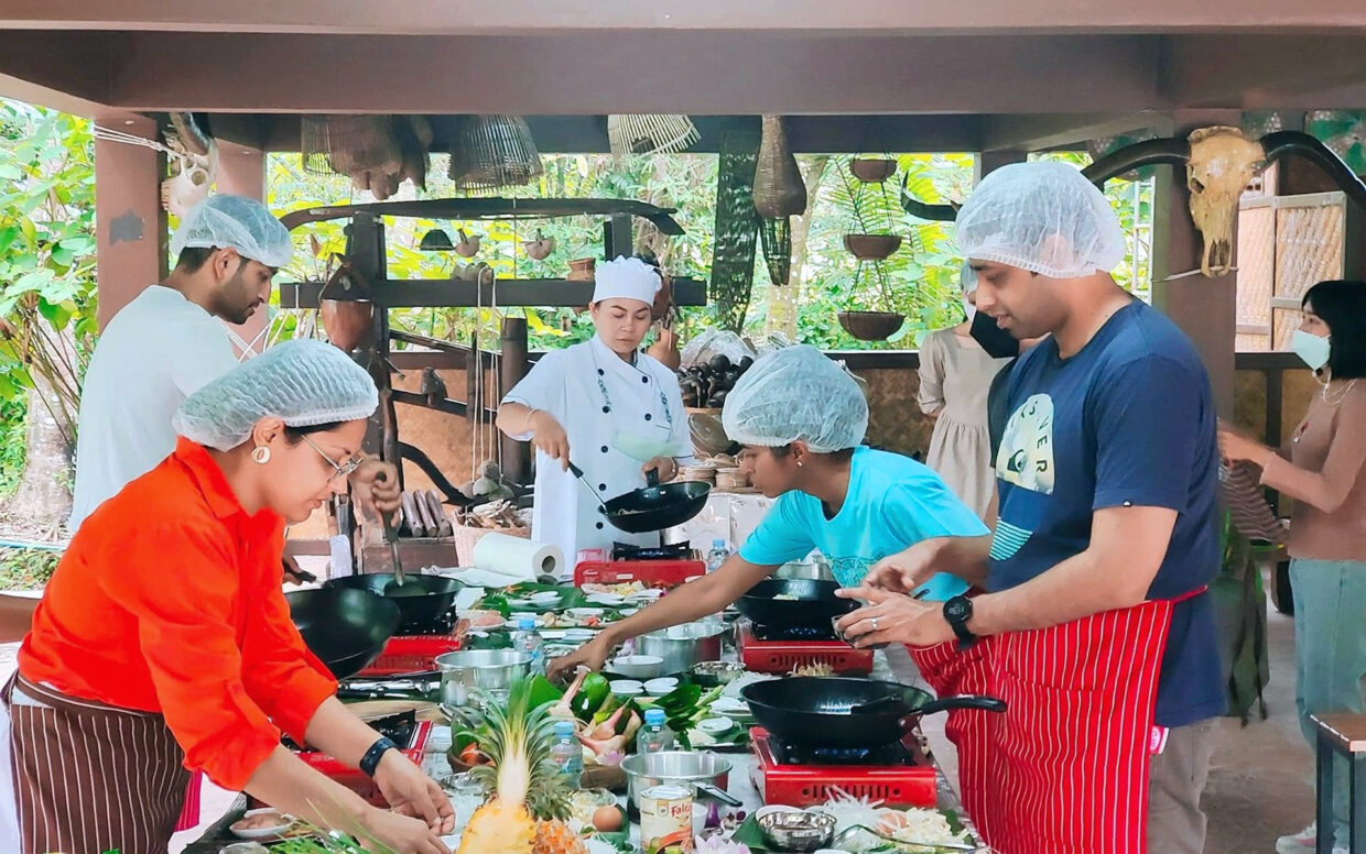 SW015 ทัวร์เรียนทำอาหารไทย ที่ OLD PHUKET FARM (รับขั้นต่ำ 4 ท่าน)