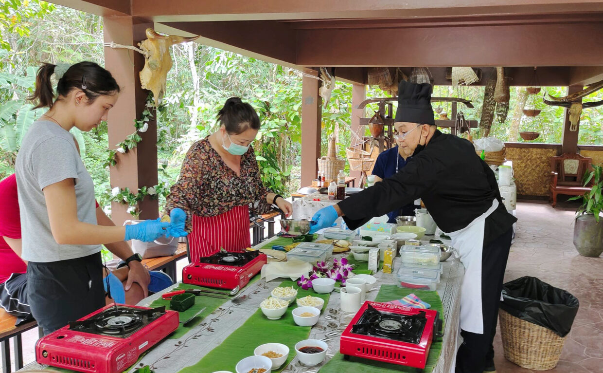 SW015 ทัวร์เรียนทำอาหารไทย ที่ OLD PHUKET FARM (รับขั้นต่ำ 4 ท่าน) - Image 3